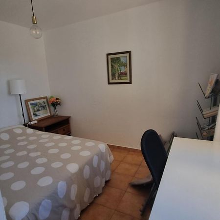 Gilda: Beautiful Spacious Apartment. Seaview From Rooftop Terrace Коралео Екстериор снимка